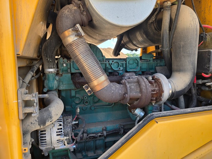 2005-volvo-l90e-image-34