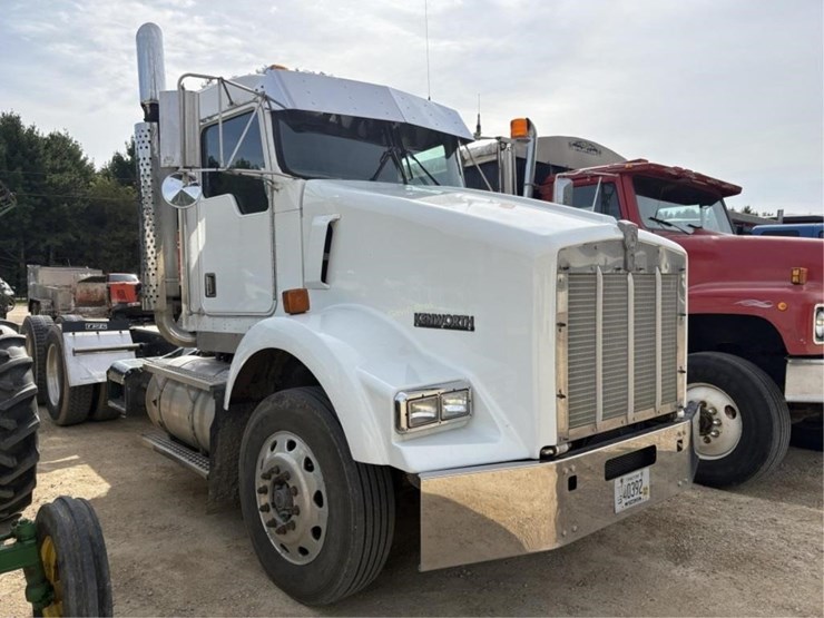 1998-kenworth-t800-image-2