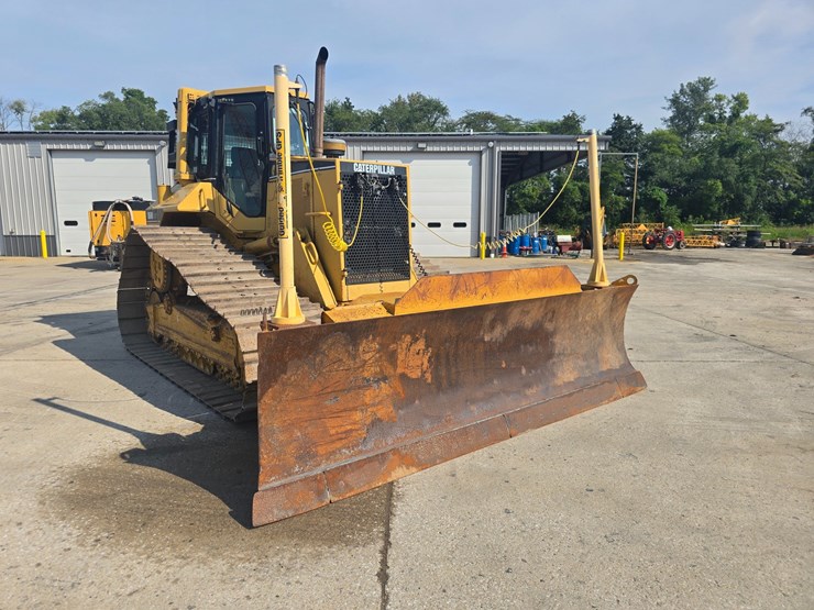 2002-caterpillar-d6m-lgp-image-14