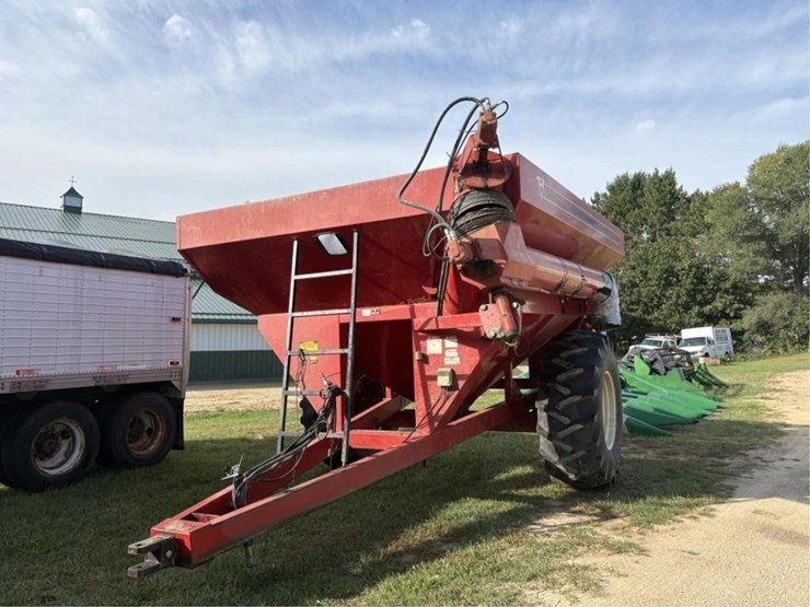 united-farm-tools-660-image-1