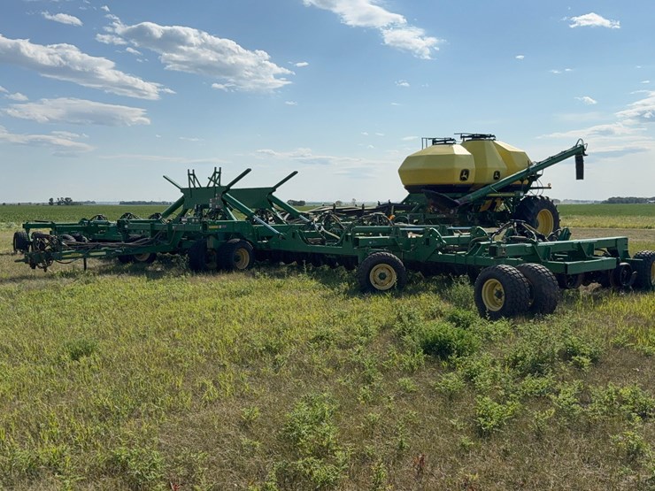john-deere-1890-image-2