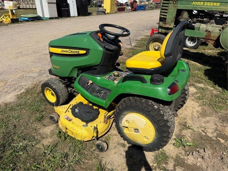 john-deere-x540-image-2