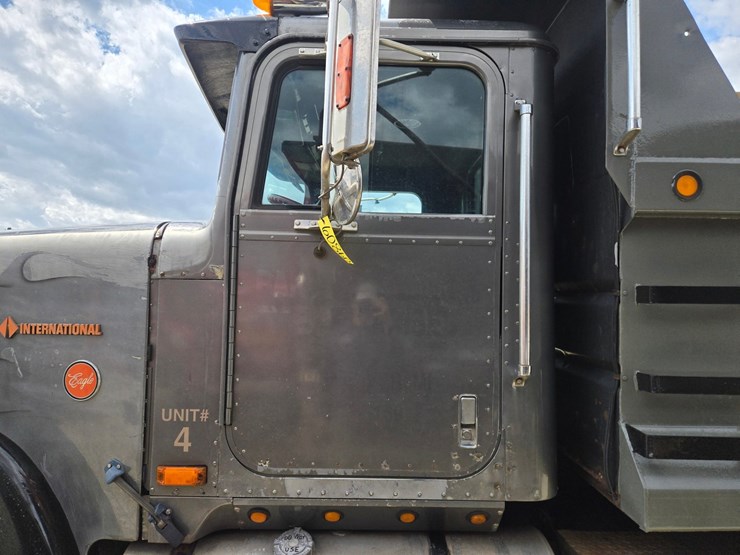 #1803-•-1987-international-tandem-axle-dump-truck-image-16