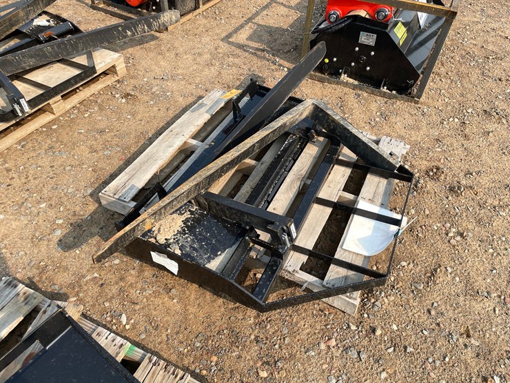 #2068-•-2026-mower-king-skid-steer-forks-image-2