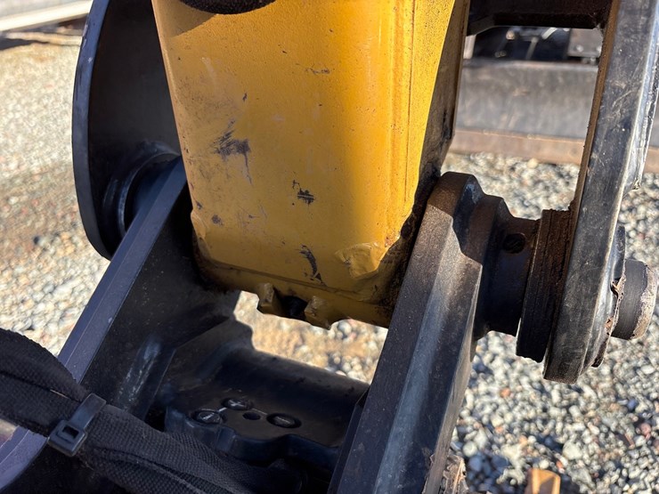 2020-caterpillar-306cr-image-35
