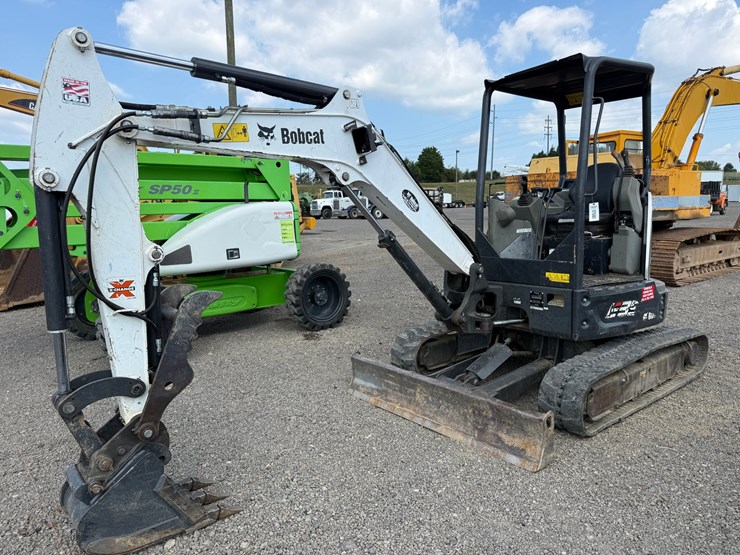 2020-bobcat-e35-image-1