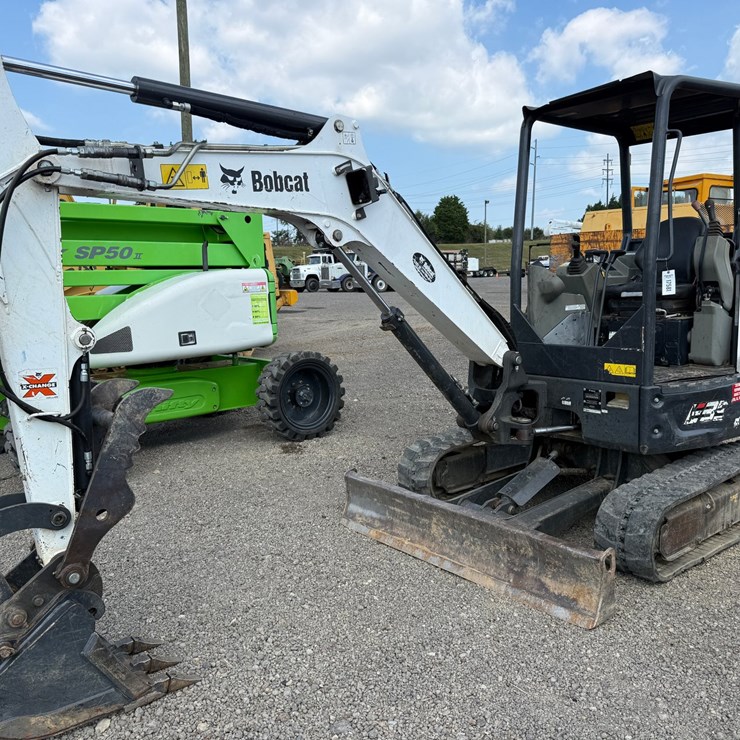 2020 BOBCAT E35