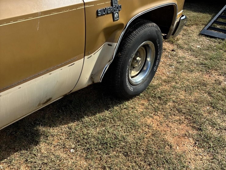 1985-chevrolet-c10-image-8