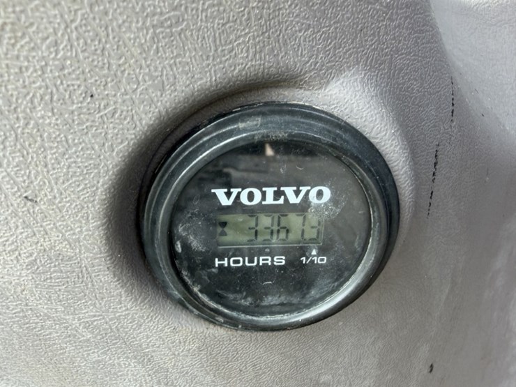 2020-volvo-ec300el-image-39