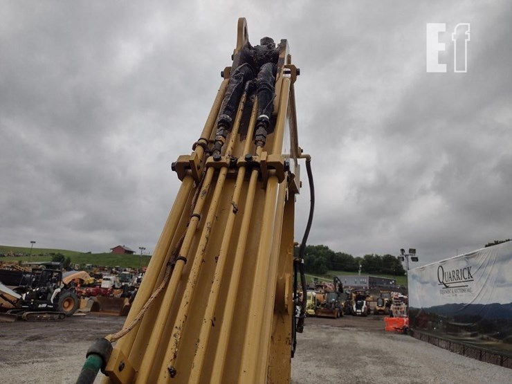 2022-caterpillar-303cr-image-27