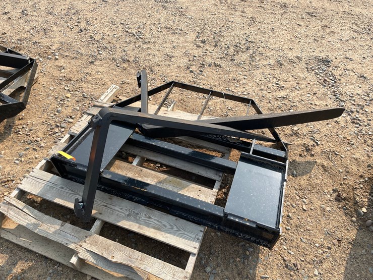 #2070-•-2026-mower-king-skid-steer-forks-image-4