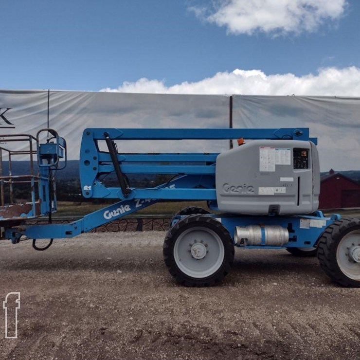 2012 GENIE Z45/25