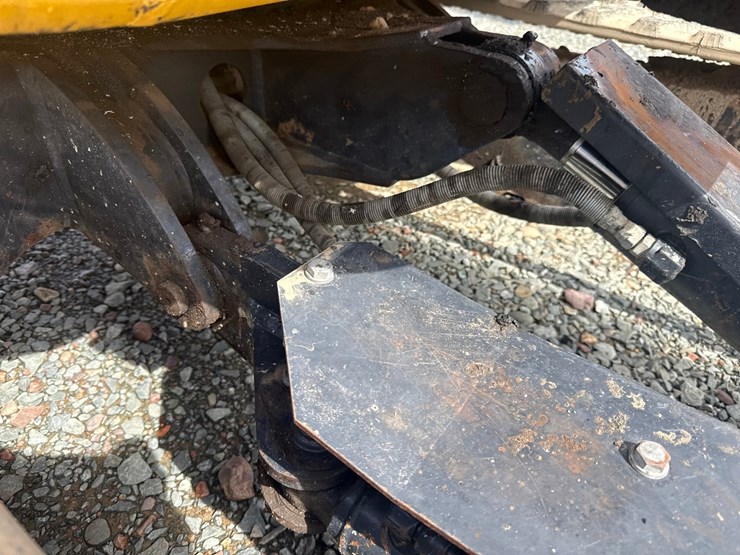 deere-35g-image-36