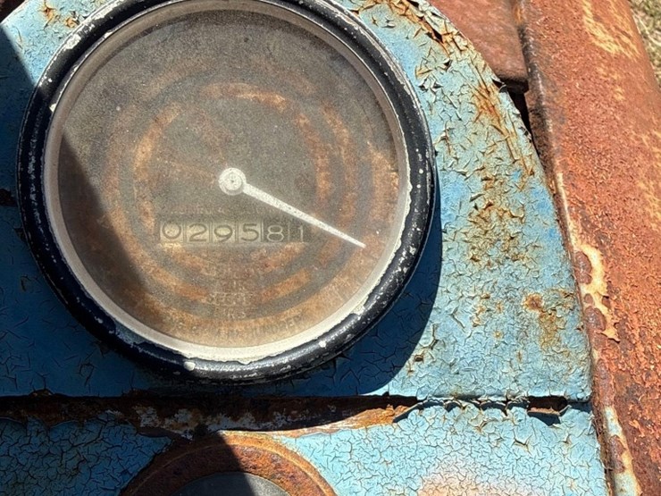 ford-4000-image-9