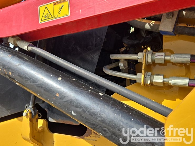 2019-caterpillar-259d3-image-25