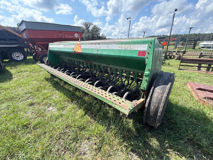 john-deere-450-image-4