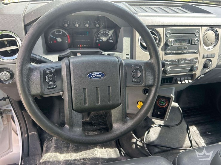 2019-ford-f750-image-9