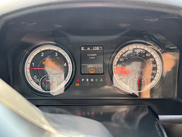 2018-dodge-3500hd-image-12