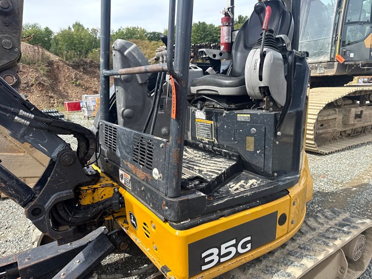 deere-35g-image-31