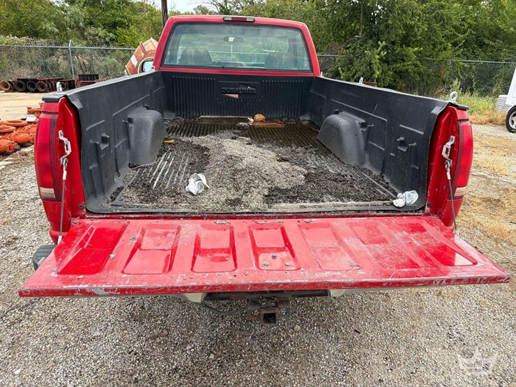 1998-chevrolet-silverado-2500-image-29