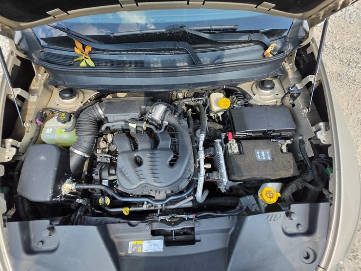 2015-jeep-cherokee-image-23
