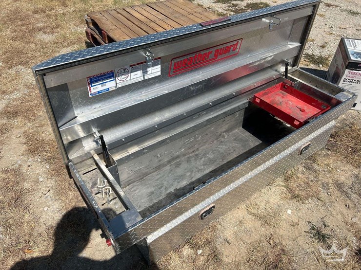 weather-guard-127-0-03-72in.-aluminum-diamond-plate-truck-toolbox-image-4
