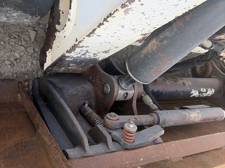 2018-bobcat-t770-image-7