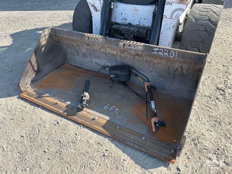 bobcat-wheeled-skid-loader-image-19