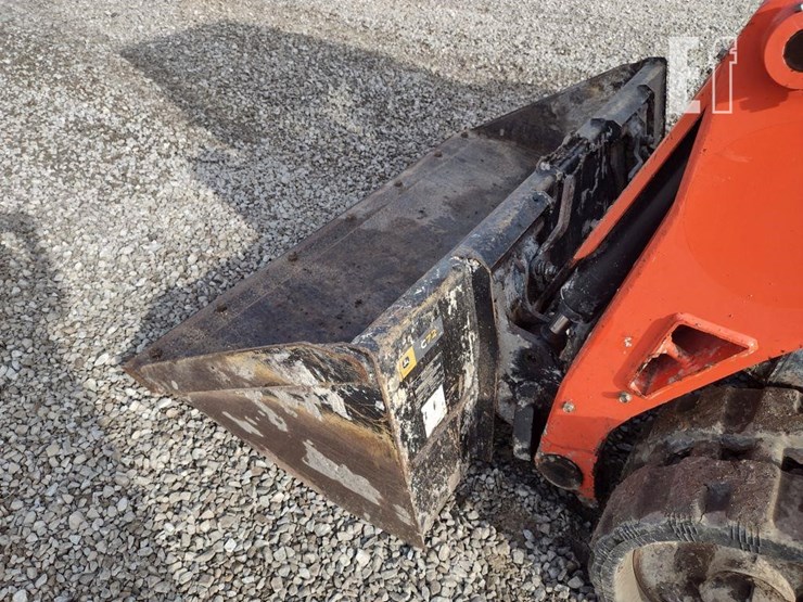 kubota-svl75-2-image-19