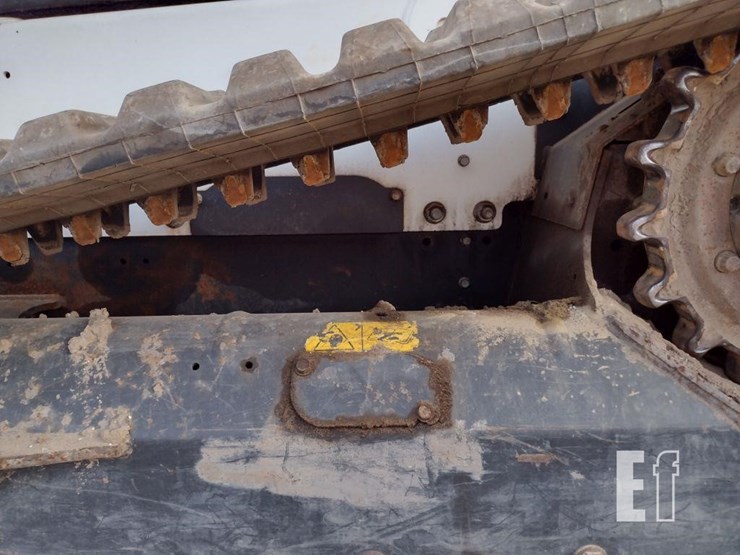 2020-bobcat-t770-image-18