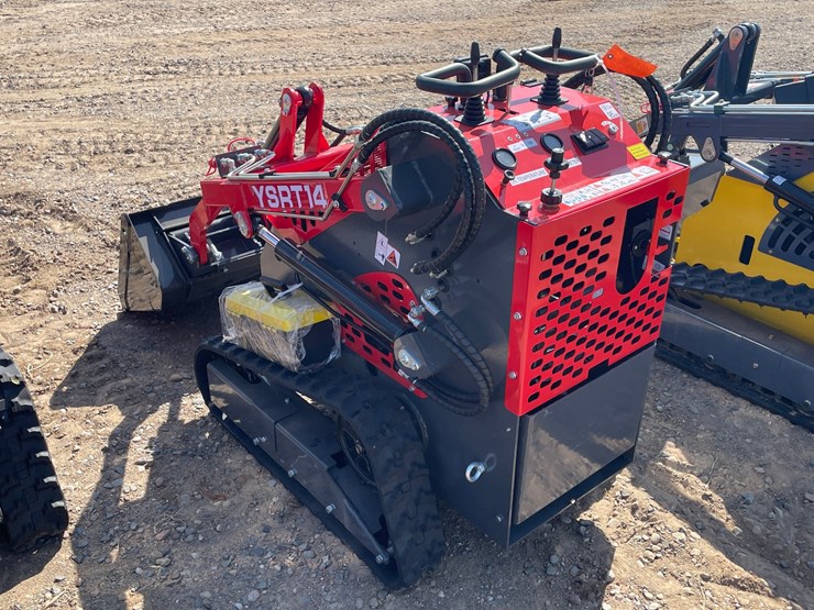 #5503-•-2026-agt-skid-steer-loader-image-4