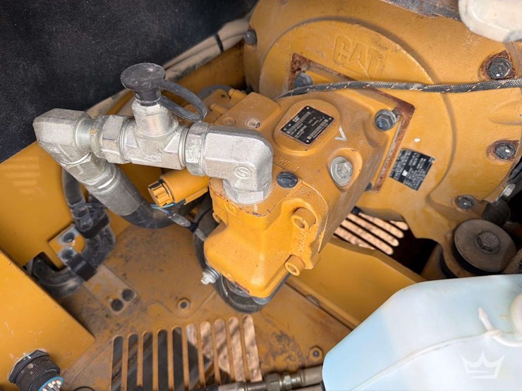 caterpillar-308e-image-14