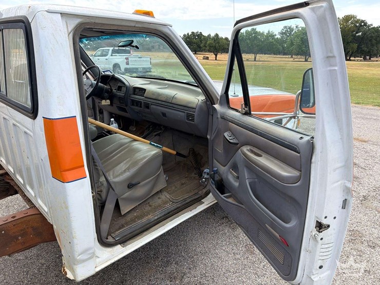 1996-ford-f350-image-36