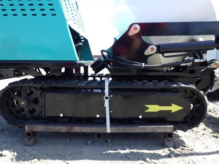 2026-sdlool-mt800-tracked-mixer-truck-image-8