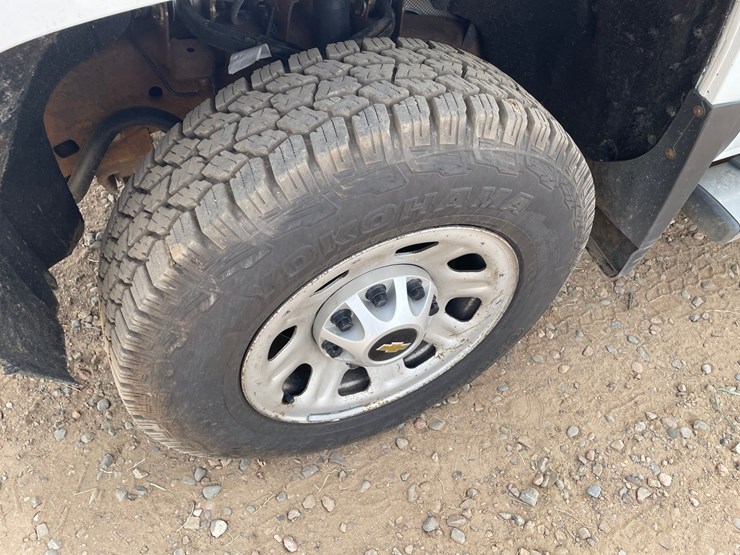 2019-chevrolet-2500-image-11