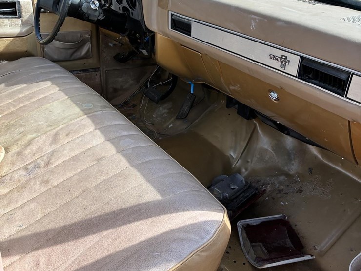1985-chevrolet-c10-image-6