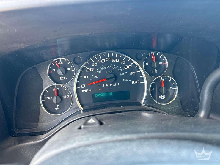 2015-chevrolet-express-4500-image-27