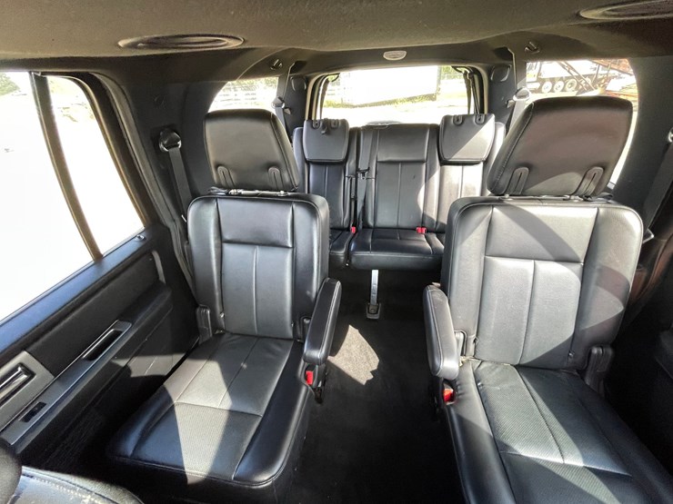 2017-ford-expedition-image-26