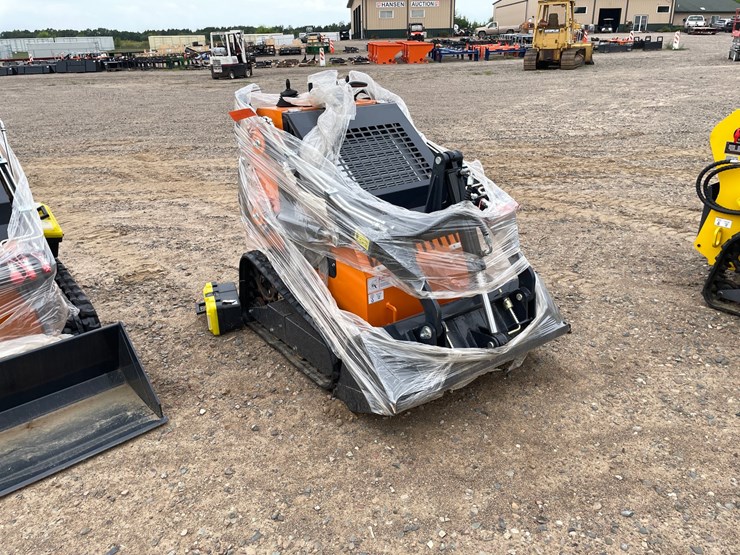 #5511-•-2026-unused-land-honor-mini-skid-steer-loader-image-1