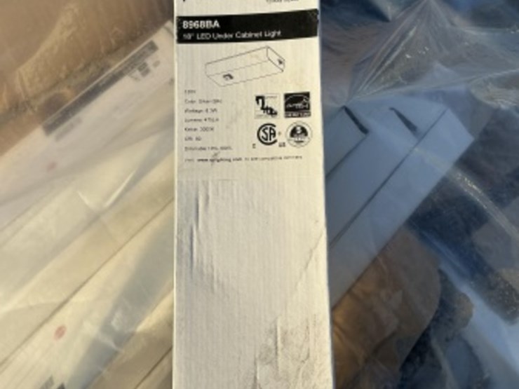 pallet-of-asst-electrical-hardware-&-lighting-image-5