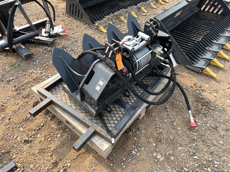 #2019-•-2026-land-honor-hydraulic-winch-attachment-image-2