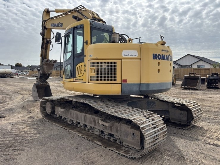 2013-komatsu-pc228us-lc-8-image-3