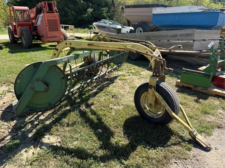john-deere-640-image-2