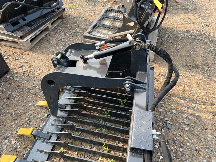 #2011-•-2026-unused-land-honor-hydraulic-grab-bucket-attachment-image-6