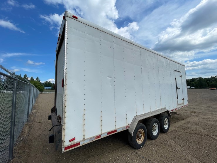 #1309-•-2007-ford-mobile-home-mfg.-enclosed-trailer-(has-mn-title)-image-4