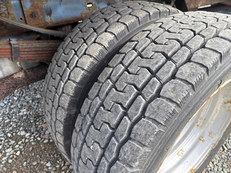 2009-ford-f450-image-58