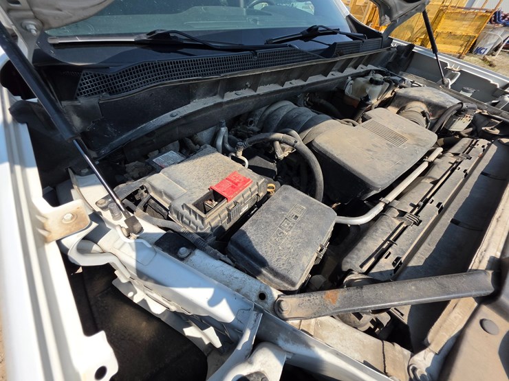 #25370-•-2019-chevrolet-silverado-pickup-truck-image-23