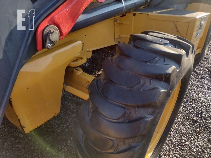 2021-deere-310sl-image-18