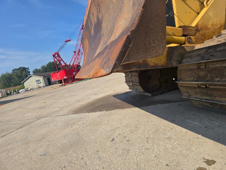 2002-caterpillar-d6m-lgp-image-25