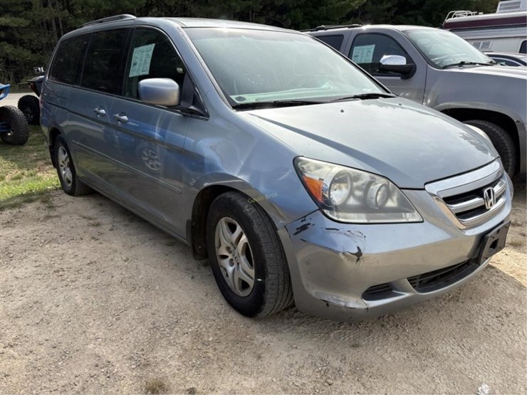 2006-honda-odyssey-image-2